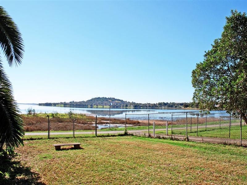 139 The Boulevard, Oak Flats NSW 2529