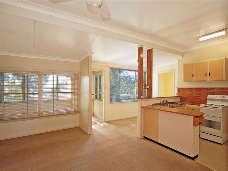 139 The Boulevard, Oak Flats NSW 2529