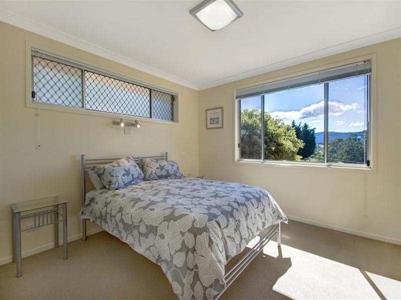 238 Farmborough Road, Farmborough Heights NSW 2526