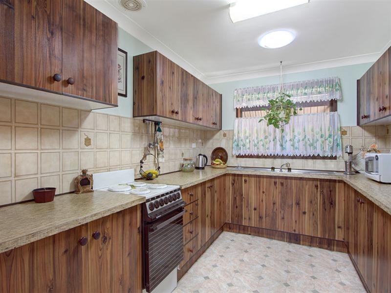 1/2 Compton Street, Dapto NSW 2530