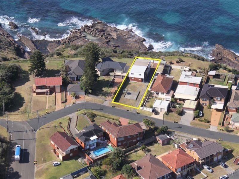 52 Dovers Drive, Port Kembla NSW 2505