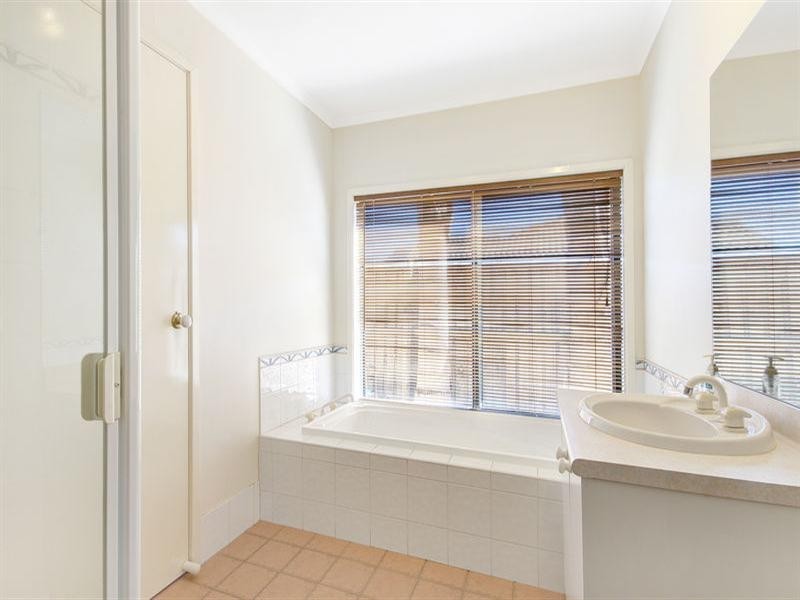 141 Horsley Drive, Horsley NSW 2530