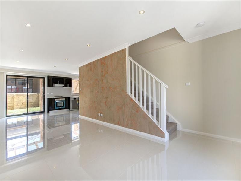 157 Wyndarra Way, Koonawarra NSW 2530