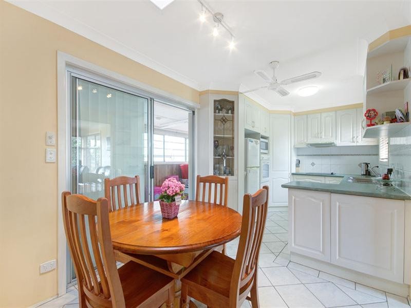 53 Tait Avenue, Kanahooka NSW 2530