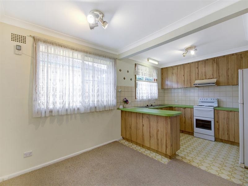 35 Laver Road, Dapto NSW 2530