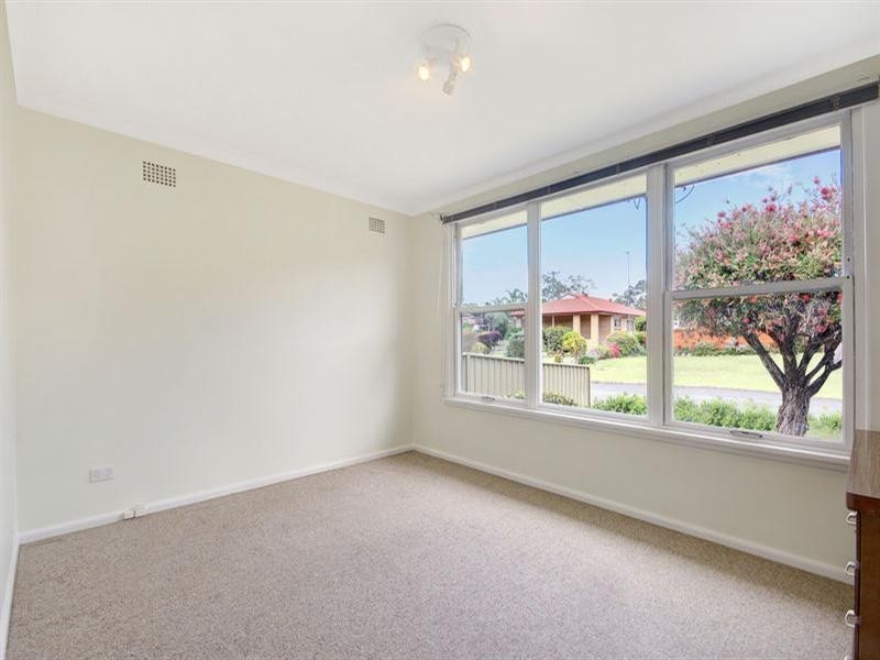 35 Laver Road, Dapto NSW 2530