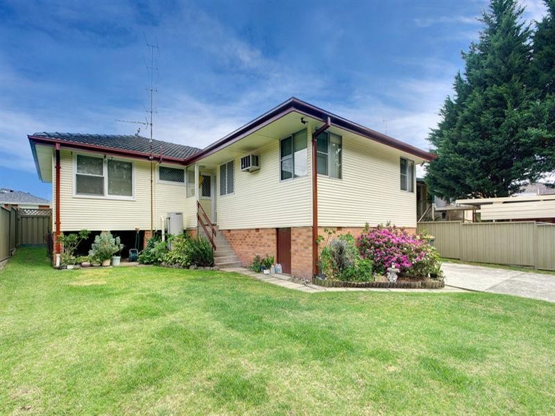 35 Laver Road, Dapto NSW 2530