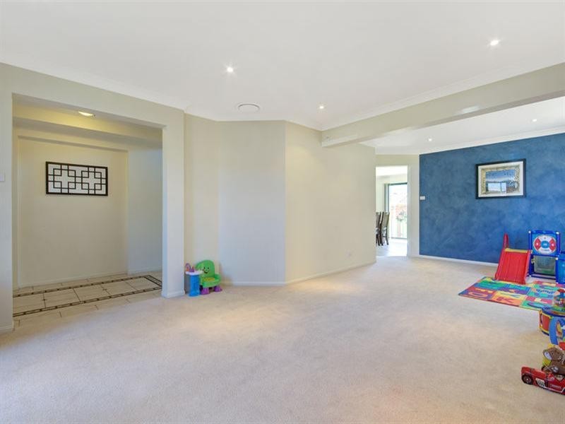 12 Kariewood Circuit, Horsley NSW 2530