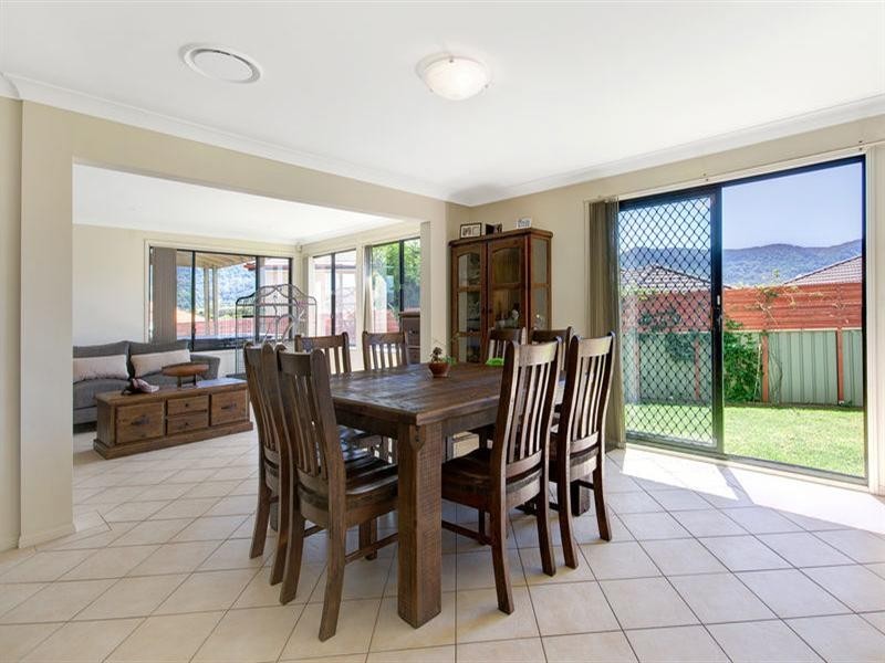 12 Kariewood Circuit, Horsley NSW 2530