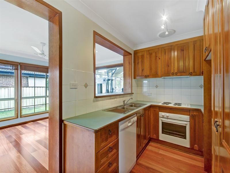 1 Snow Wood Place, Albion Park Rail NSW 2527