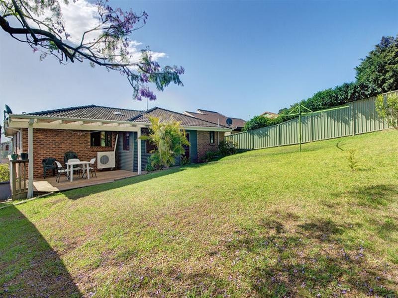 11 Rainsford Avenue, Kanahooka NSW 2530