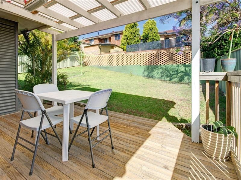 11 Rainsford Avenue, Kanahooka NSW 2530