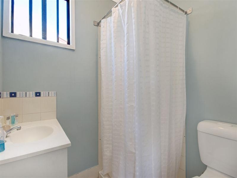 54 Angophora Crescent, Kanahooka NSW 2530