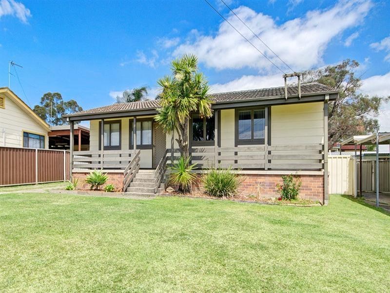 11 Camira Street, Koonawarra NSW 2530