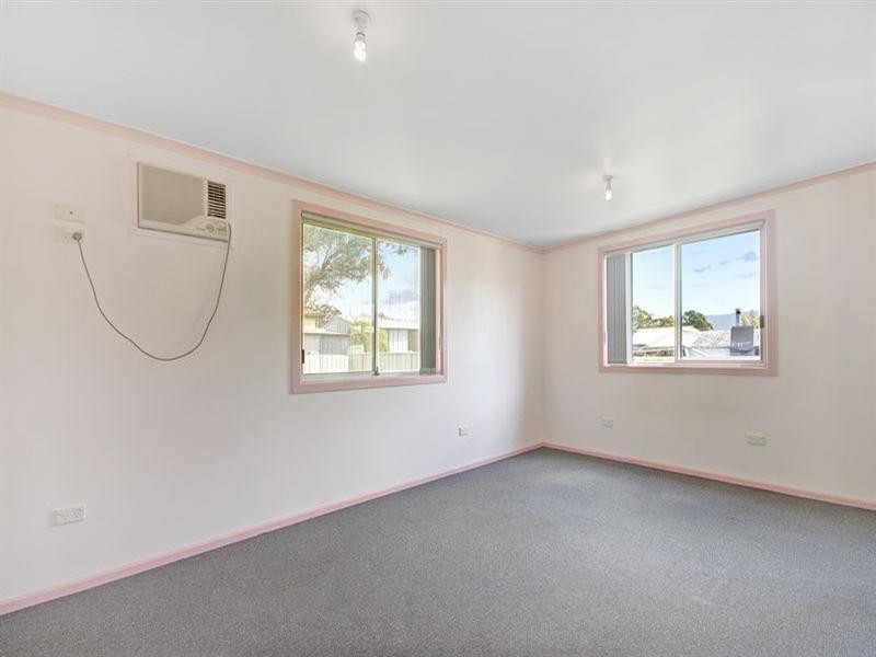 11 Camira Street, Koonawarra NSW 2530