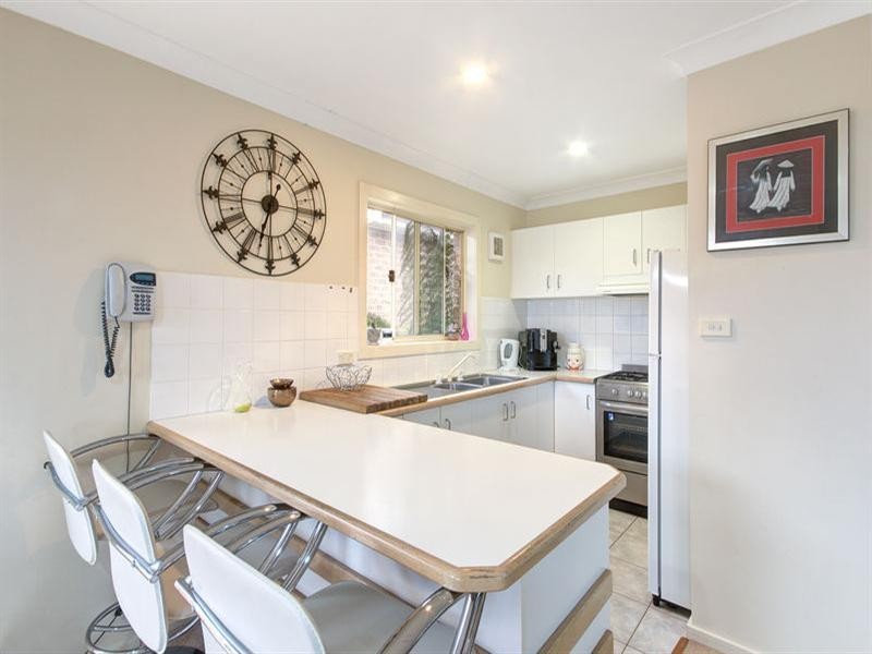 30 Ashmore Crescent, Kanahooka NSW 2530