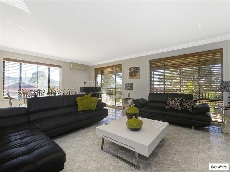 65 Staff Road, Cordeaux Heights NSW 2526