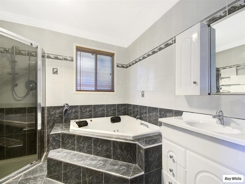 65 Staff Road, Cordeaux Heights NSW 2526