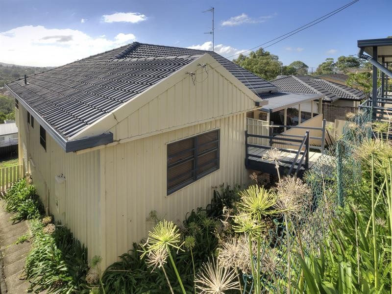 70 Panorama Drive, Farmborough Heights NSW 2526