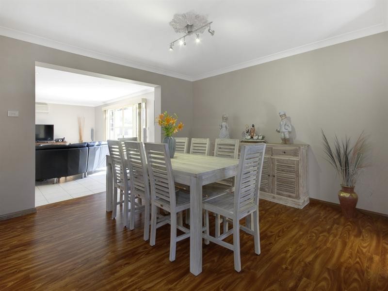 66 Ritchie Crescent, Horsley NSW 2530