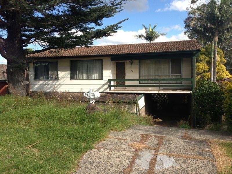 96 Tait Avenue, Kanahooka NSW 2530