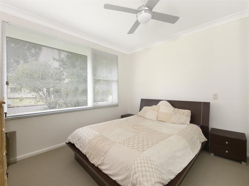 32 Craig Crescent, Dapto NSW 2530