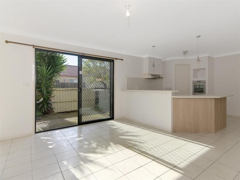 82 North Terrace, Dapto NSW 2530