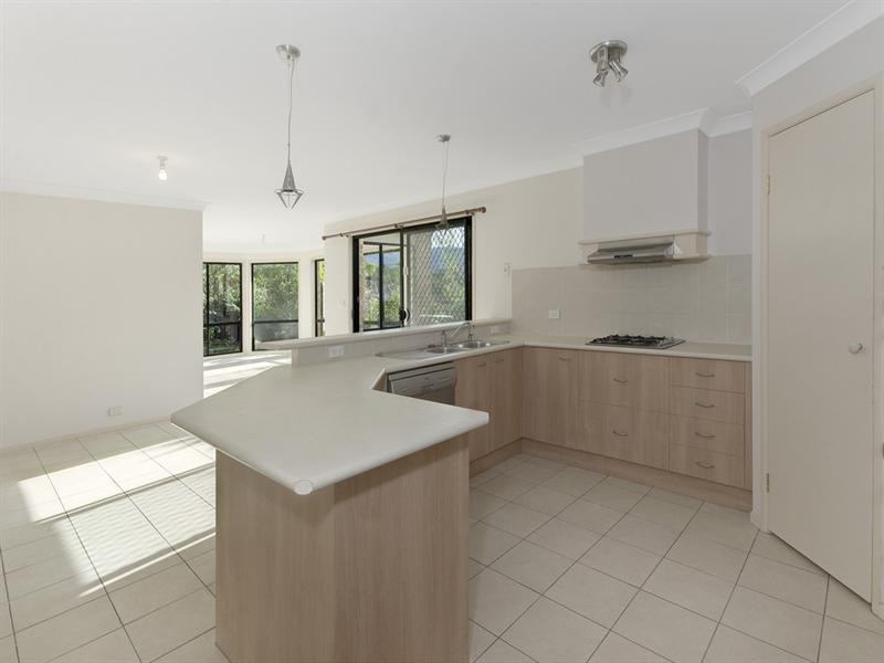 82 North Terrace, Dapto NSW 2530