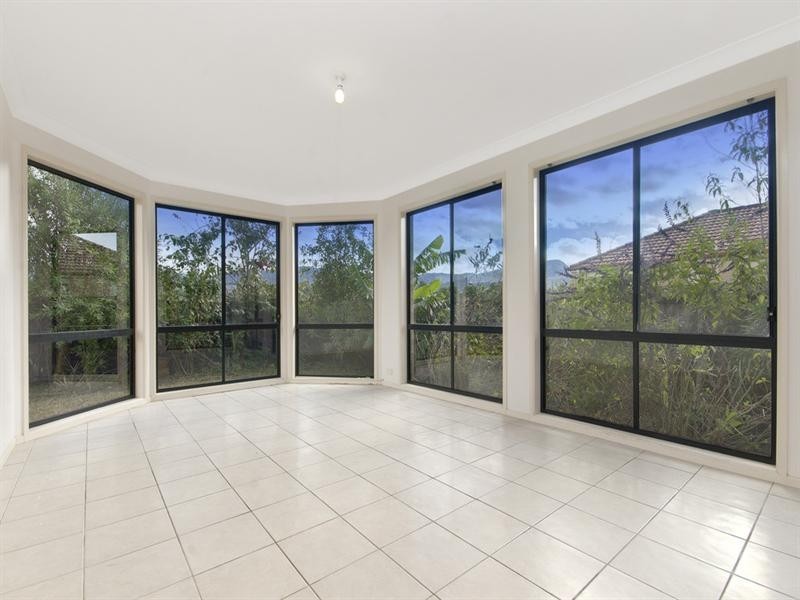 82 North Terrace, Dapto NSW 2530