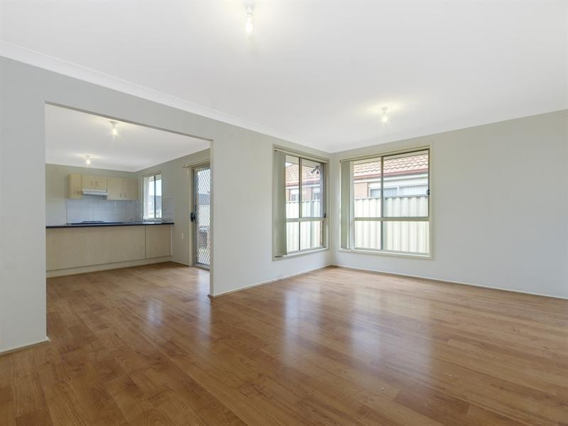 7 Selwyn Grove, Horsley NSW 2530