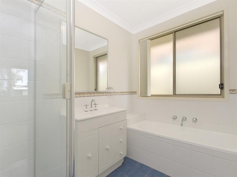 7 Selwyn Grove, Horsley NSW 2530