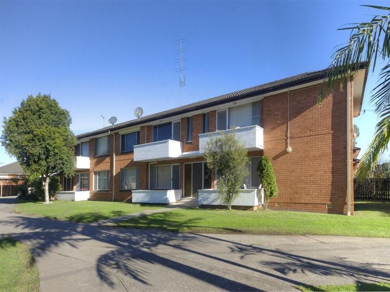 2/17 Prince Edward Drive, Brownsville NSW 2530