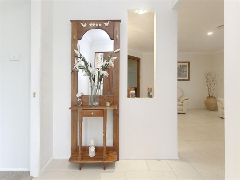 8 Kirriemuir Glen, Horsley NSW 2530