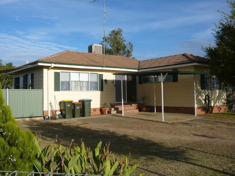 16 Baranbar Street, Narrabri NSW 2390