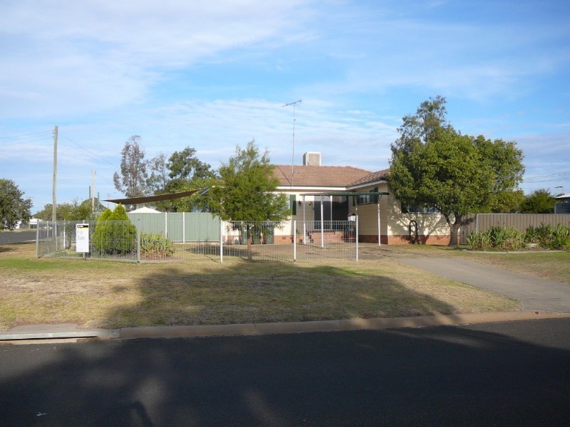 16 Baranbar Street, Narrabri NSW 2390