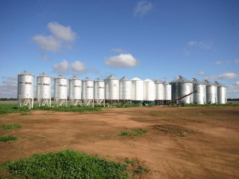 - Warren Quambone Road, Warren NSW 2824