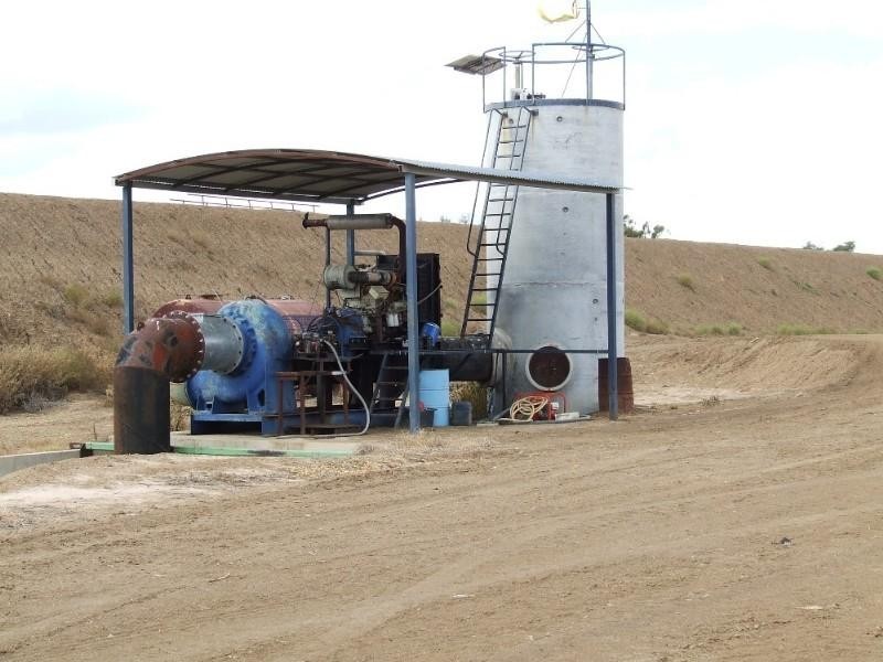 - Warren Quambone Road, Warren NSW 2824