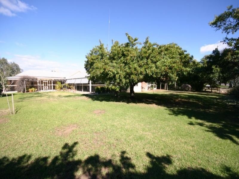 - Rowena Road, Collarenebri NSW 2833