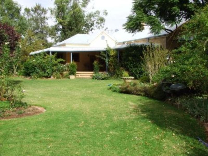 “Jedburgh” and “Drungalear”, Warren NSW 2824