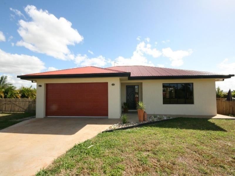 22 Wylandra Drive, Mareeba QLD 4880
