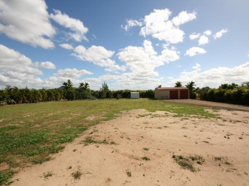 22 Wylandra Drive, Mareeba QLD 4880