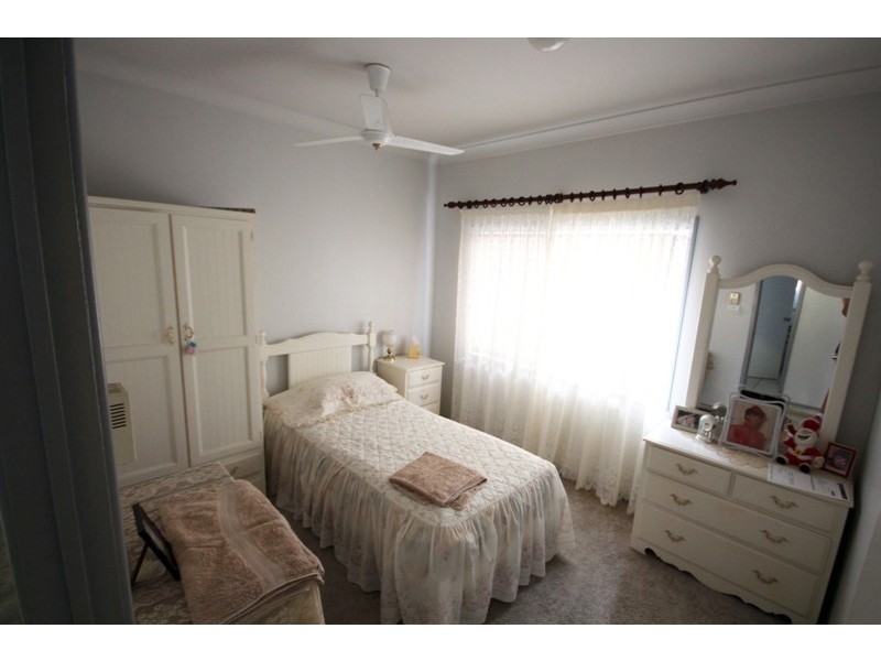 8 Langton Avenue, Mareeba QLD 4880