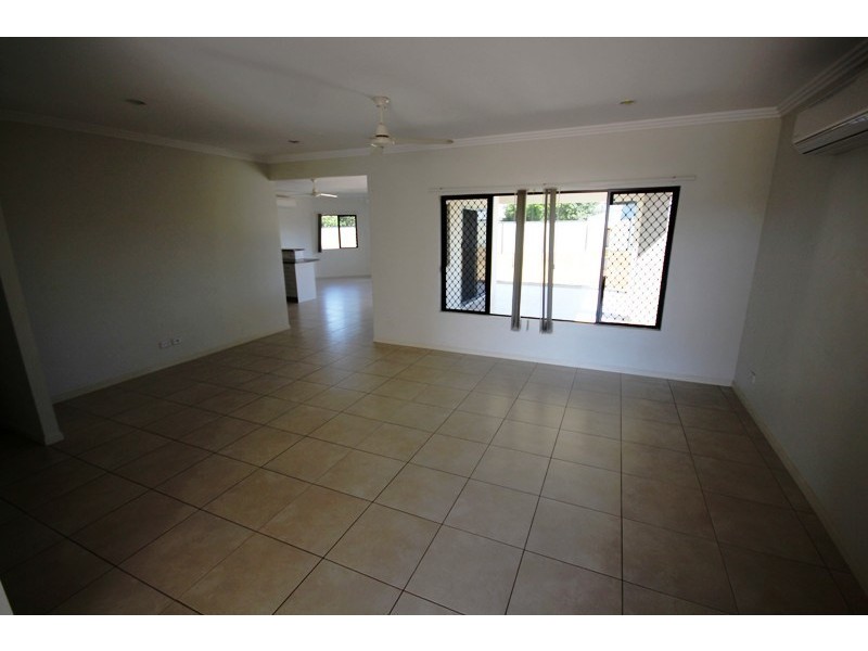 10 Peluchetti Place, Mareeba QLD 4880