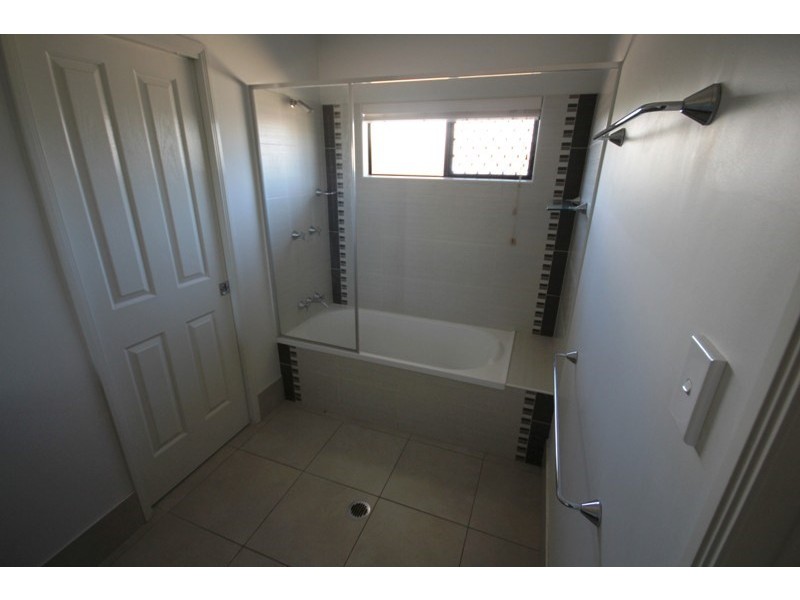 10 Peluchetti Place, Mareeba QLD 4880