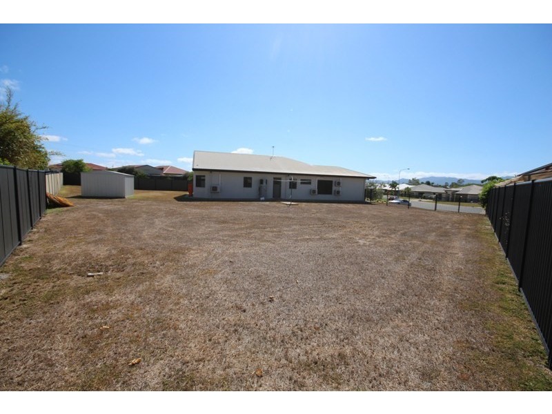 10 Peluchetti Place, Mareeba QLD 4880