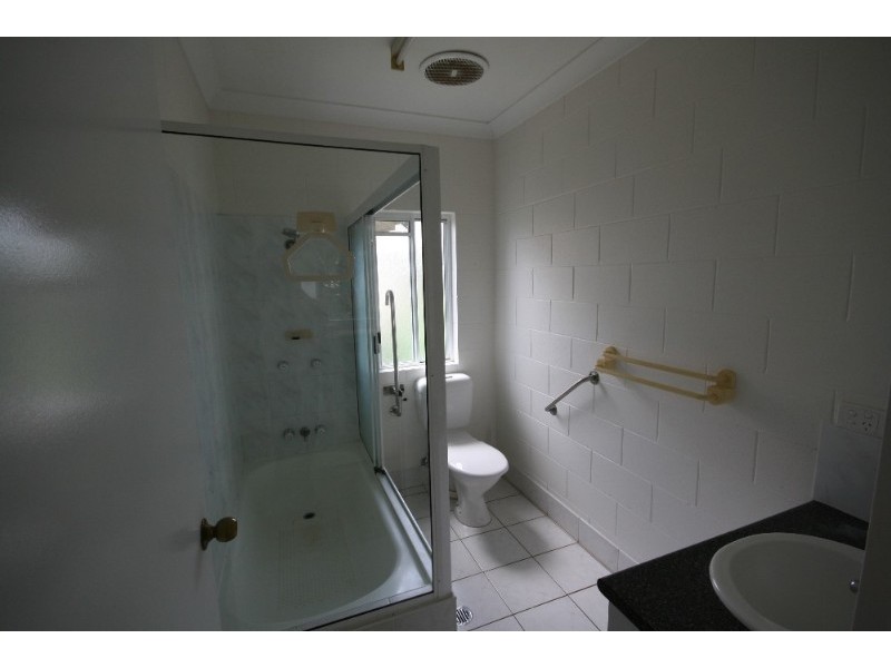 8 Cec Wilson Drive, Mareeba QLD 4880