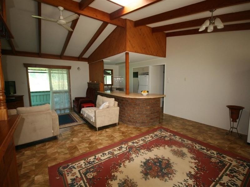 86 Frazer Road, Mount Molloy QLD 4871