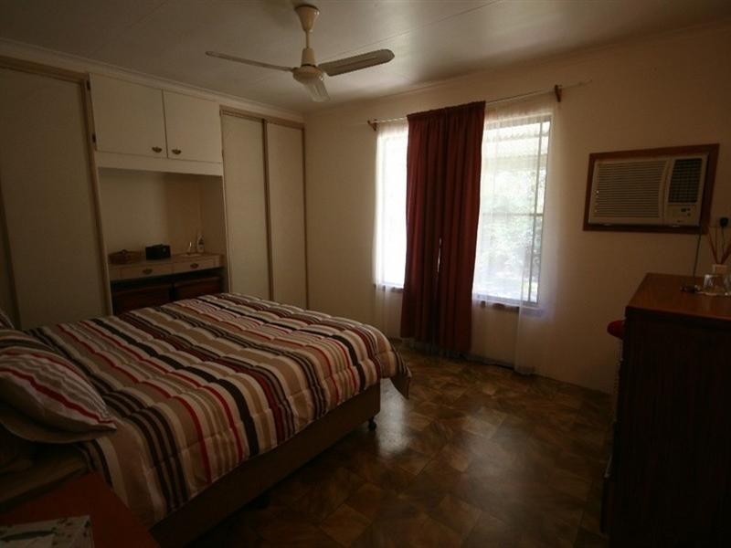 86 Frazer Road, Mount Molloy QLD 4871