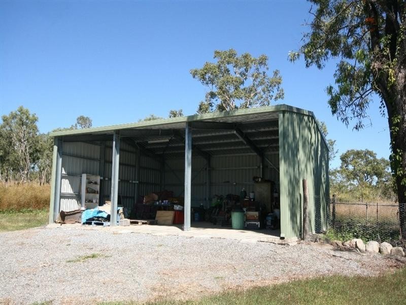 86 Frazer Road, Mount Molloy QLD 4871