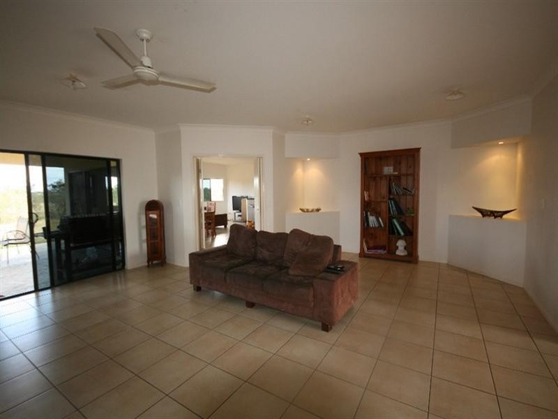 119 Coronet Drive, Mareeba QLD 4880
